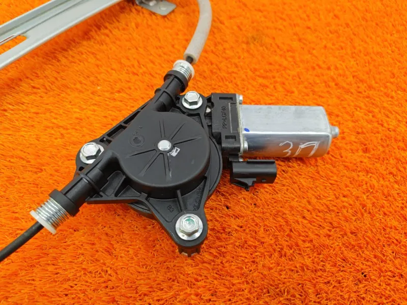 Стеклоподъемник