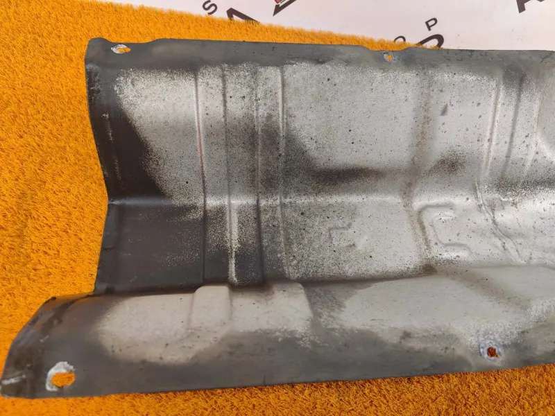 Экран тепловой глушителя