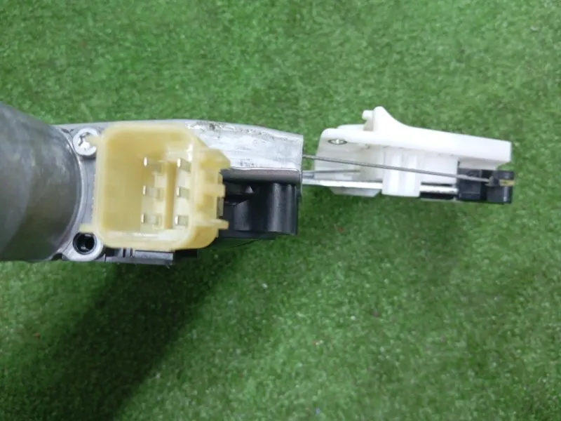 Стеклоподъемник