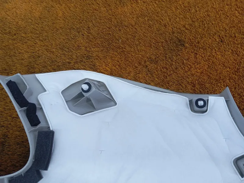 Накладка на стойку кузова