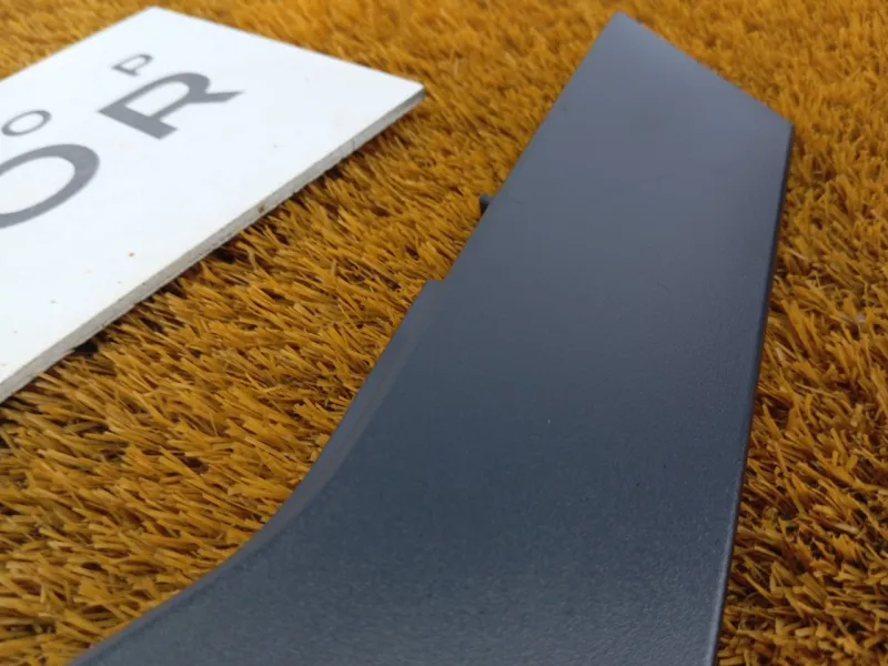 Молдинг двери