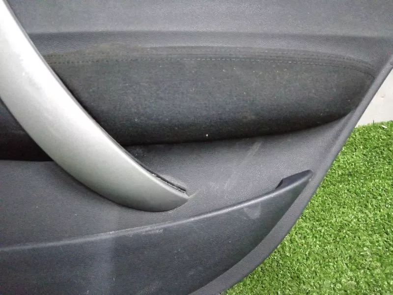 Обшивка двери BMW 1-Series 2005 51427133360 E87, задняя правая