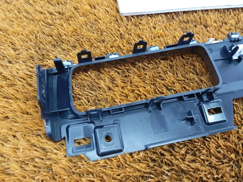 Накладка на торпедо