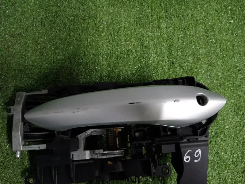 Ручка двери наружняя