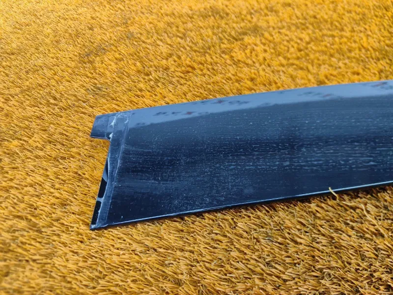 Молдинг двери