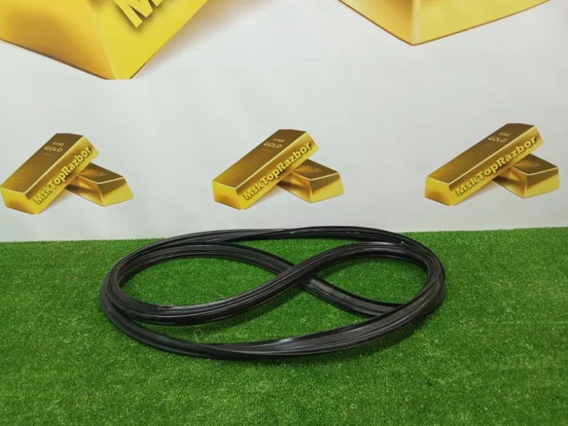 Уплотнитель багажника