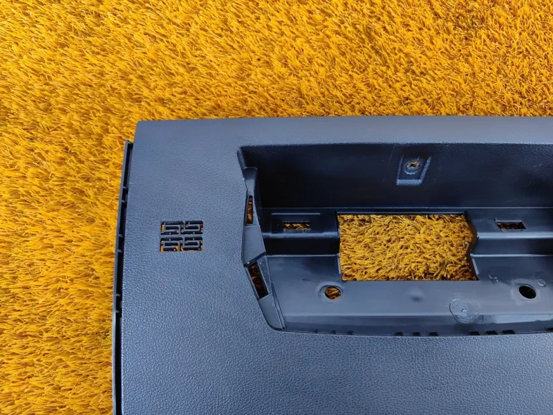 Накладка на торпедо