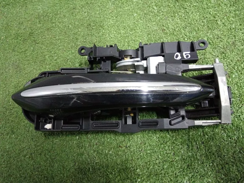 Ручка двери наружняя