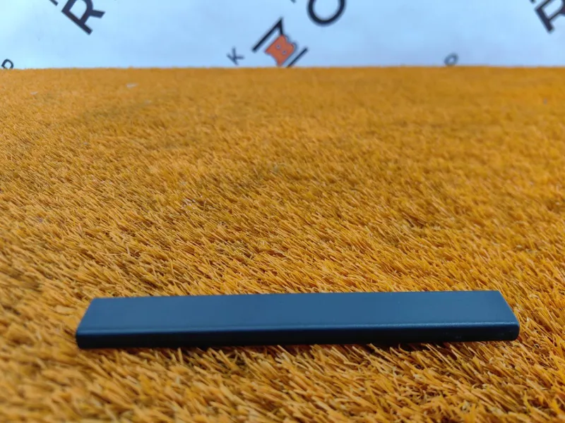 Накладка на торпедо