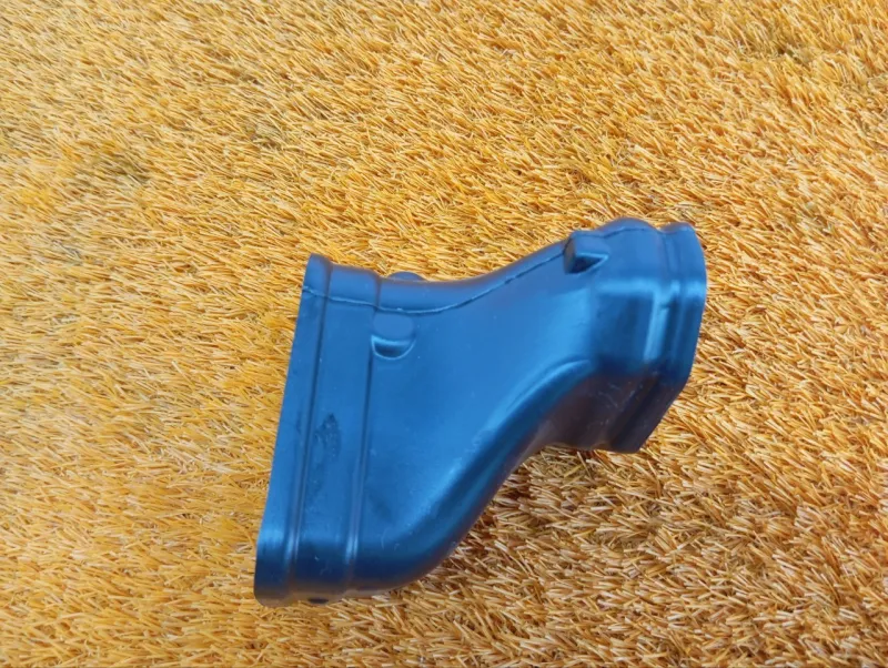 Воздуховод отопителя