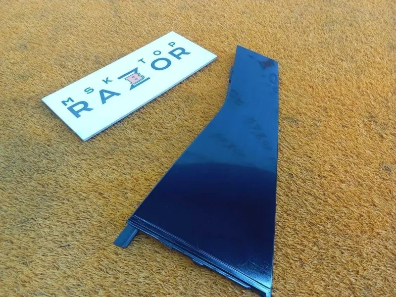 Молдинг двери