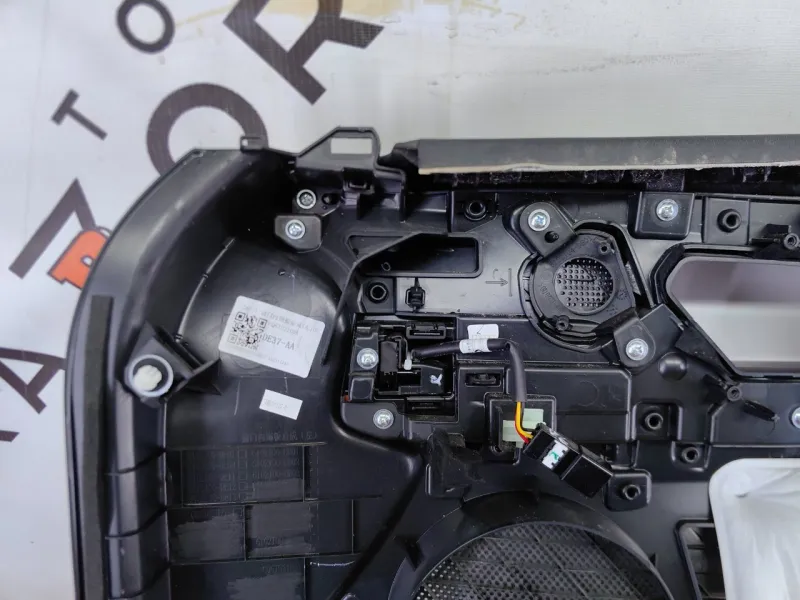 Обшивка двери