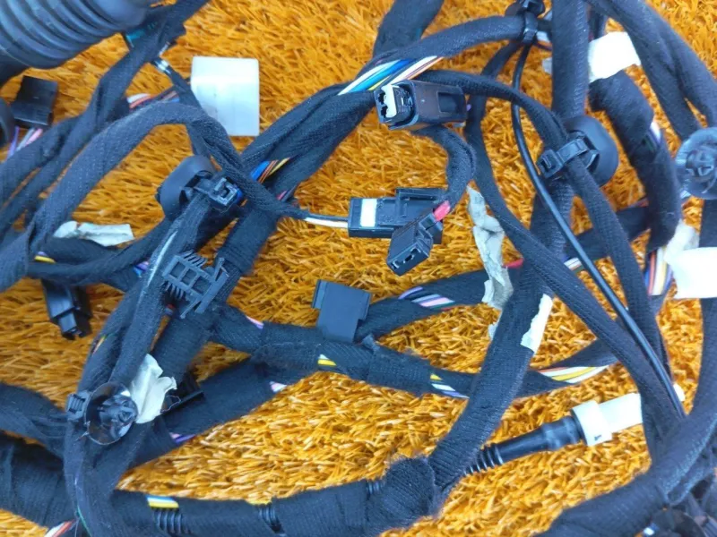 Проводка крышки багажника