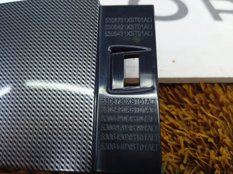 Накладка на торпедо