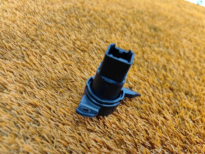 Кнопка запуска двигателя