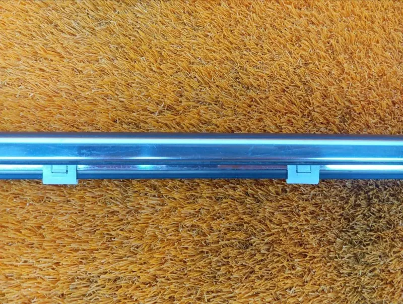 Молдинг стекла