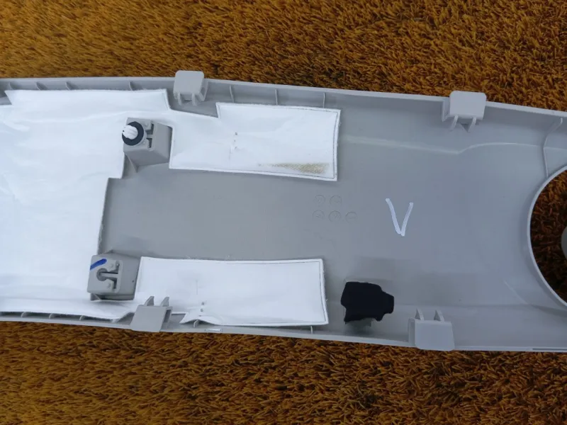 Обшивка центральной стойки