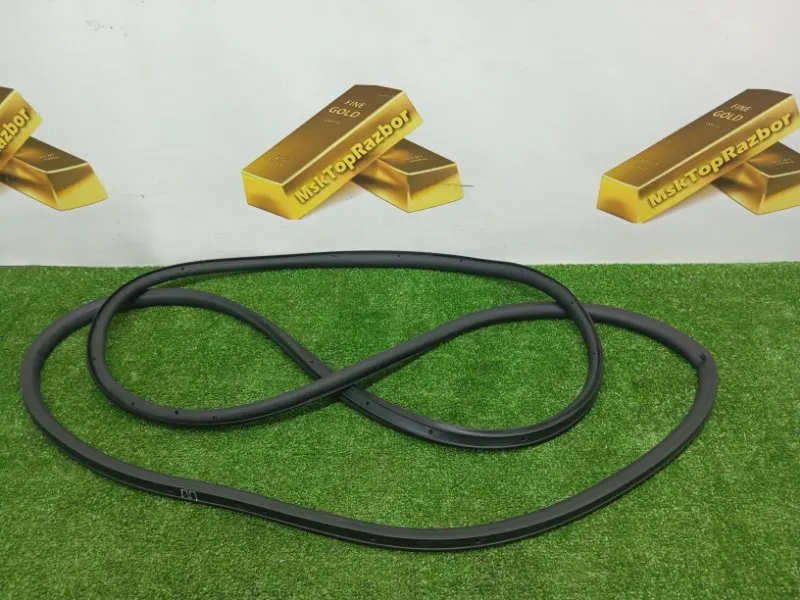 Уплотнитель двери