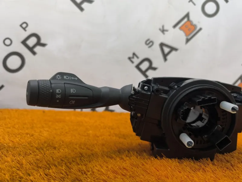 Подрулевой переключатель