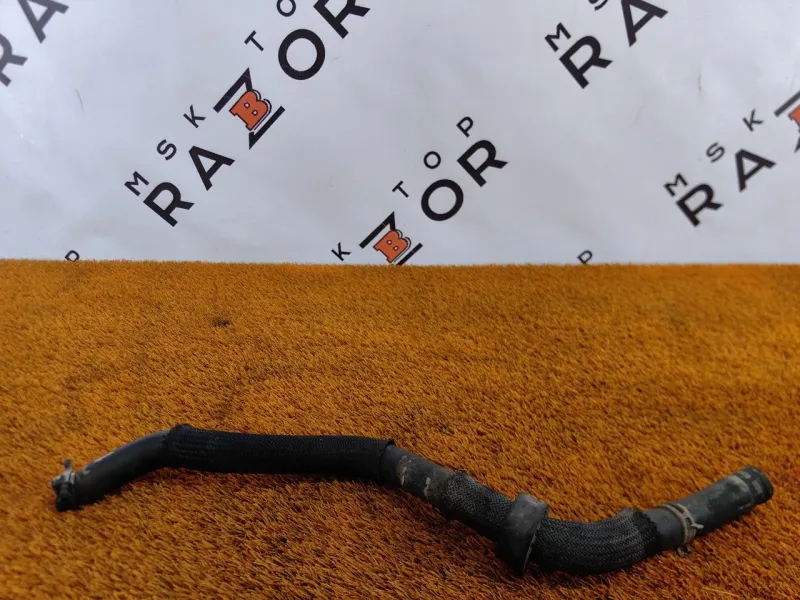 Патрубок радиатора