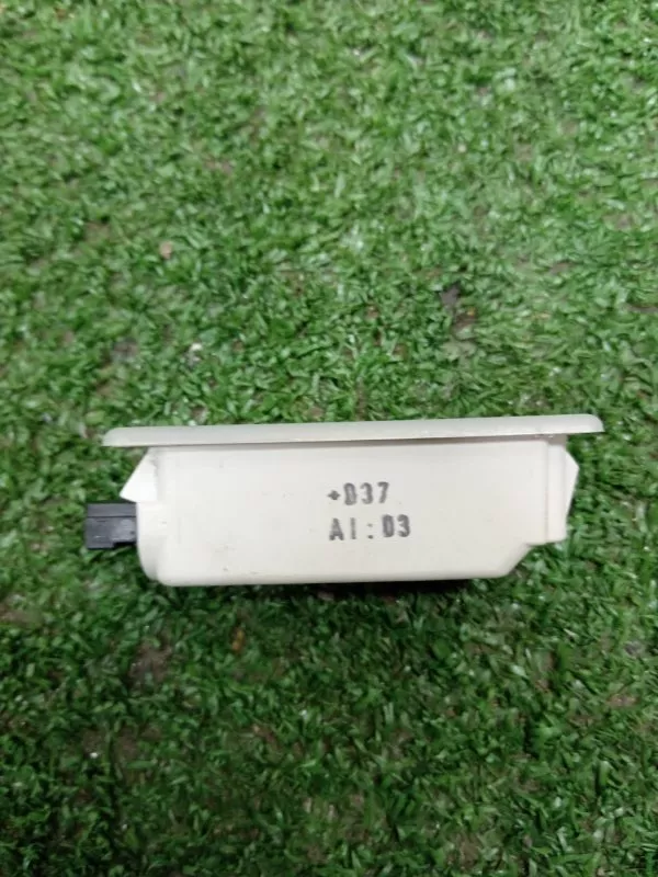 Плафон освещения багажника