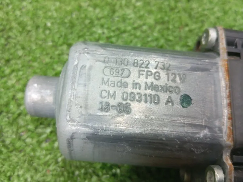 Мотор стеклоподъемника