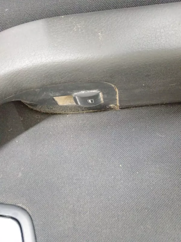 Обшивка двери Audi A4 2005 8E0867305 B7, задняя левая