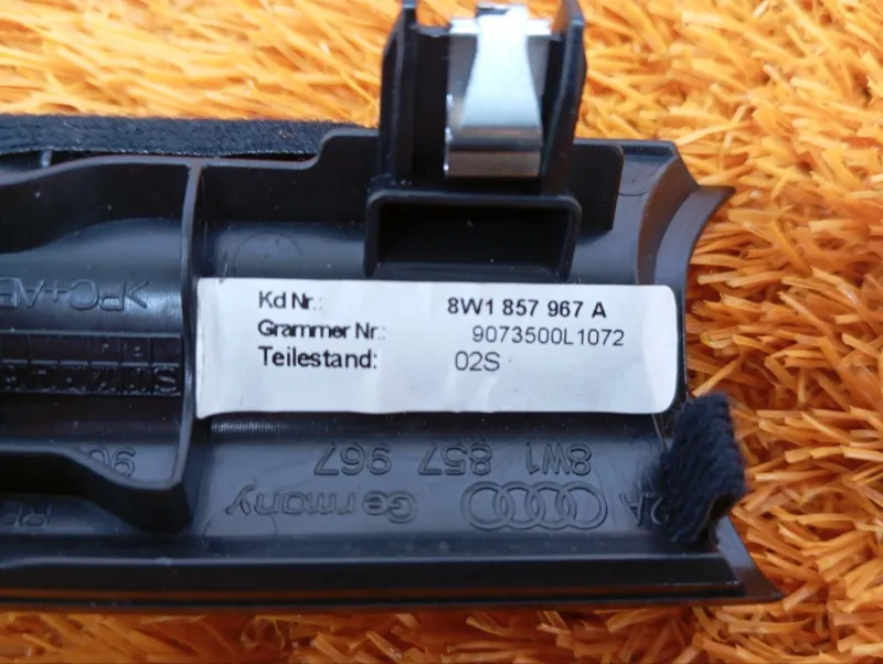 Накладка торпедо