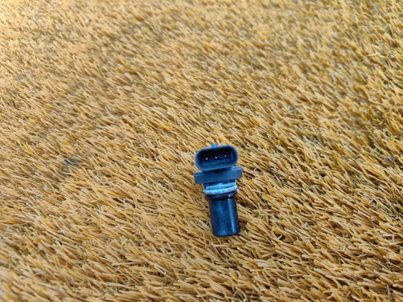 Датчик положения распредвала