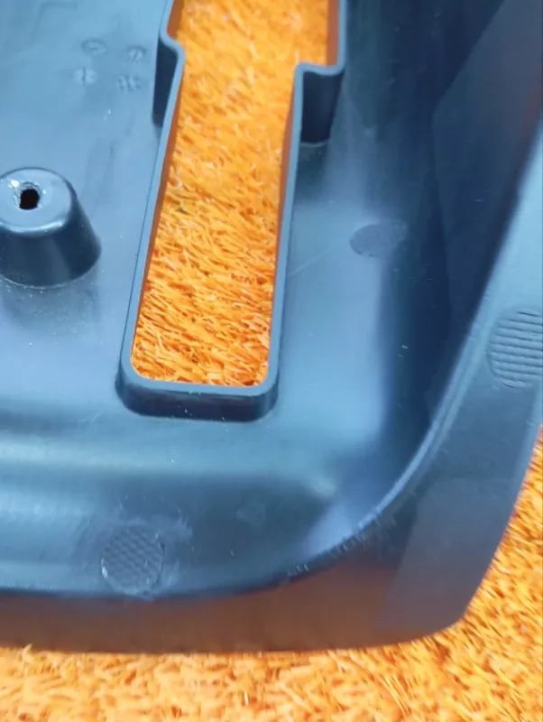 Кожух рулевой колонки