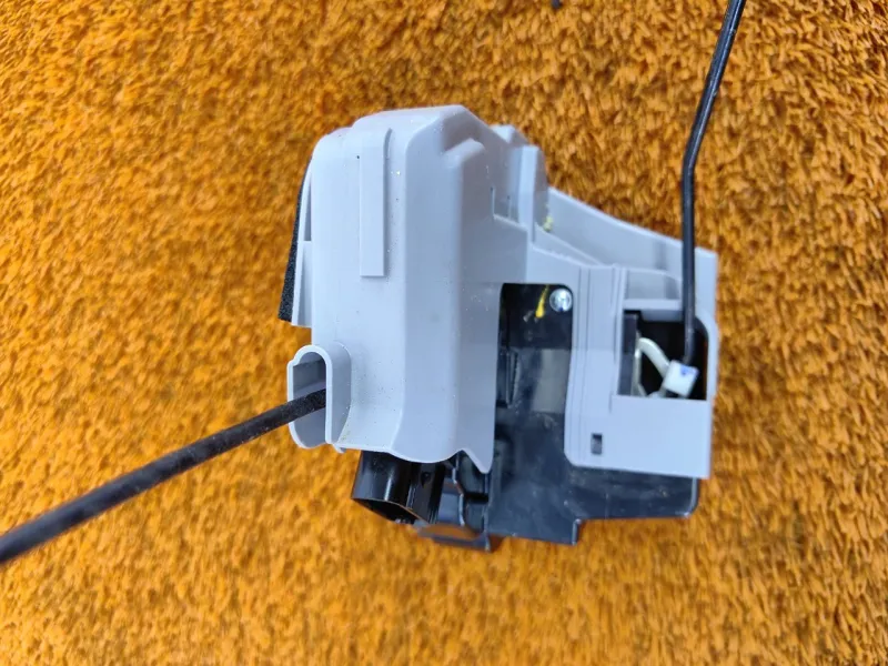 Замок двери