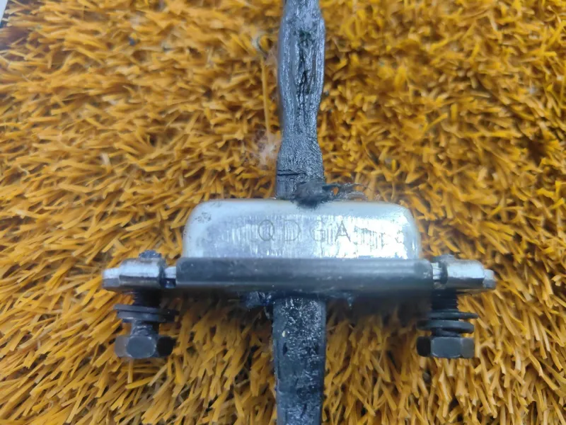 Ограничитель двери