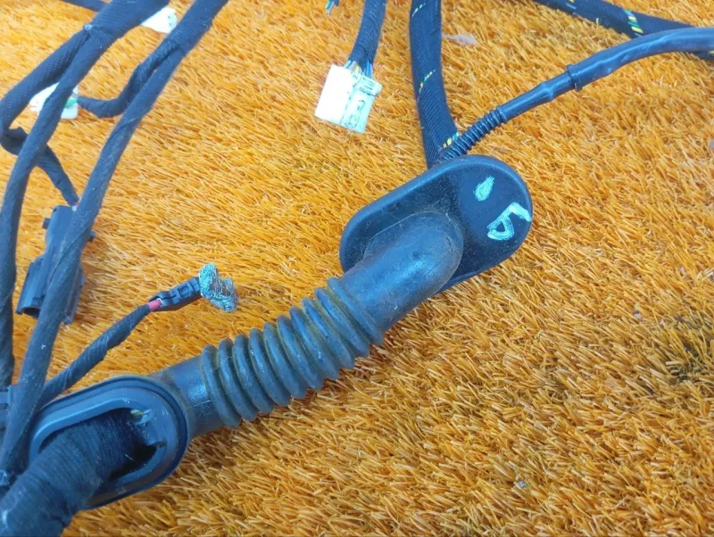 Проводка багажника