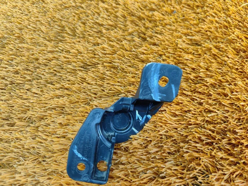 Заглушка бампера