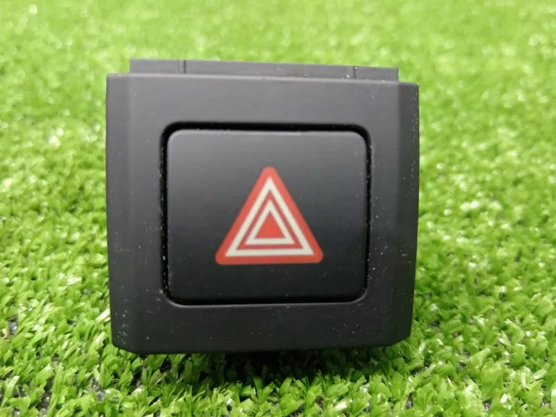 Кнопка аварийной сигнализации