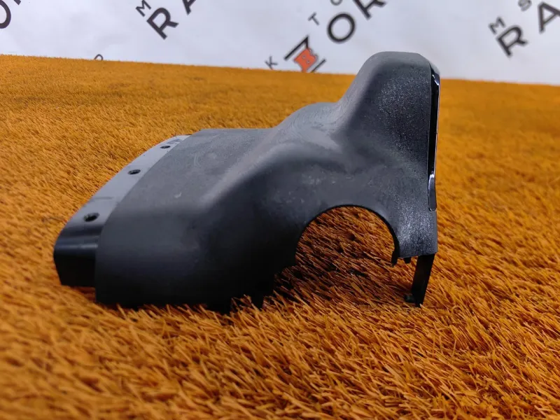 Кожух рулевой колонки