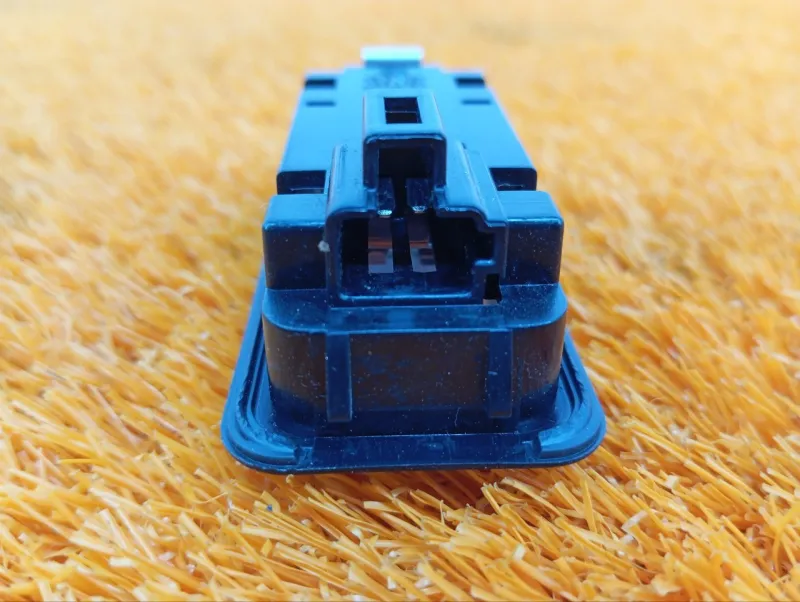 Плафон подсветки багажника