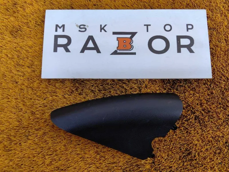 Накладка в салоне