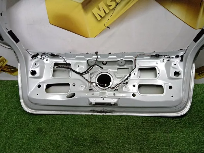 Крышка багажника