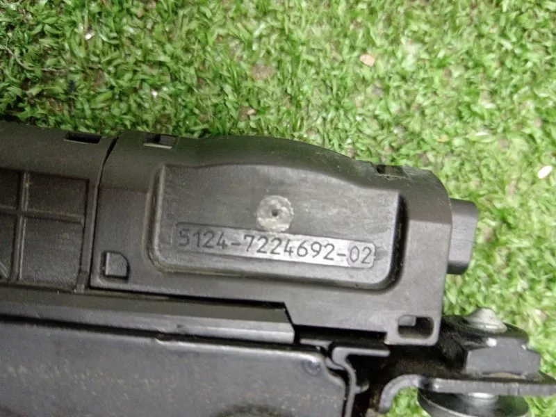 Замок багажника