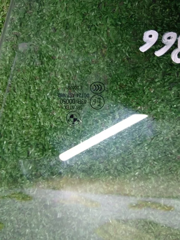 Стекло двери BMW 5-Series 2008 51337110633 E60/E61, переднее левое