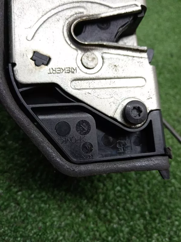 Замок двери