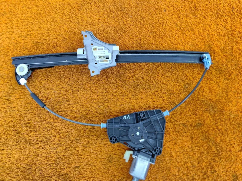 Стеклоподъемник