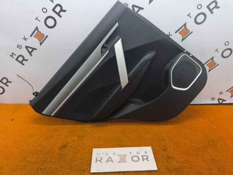 Обшивка двери