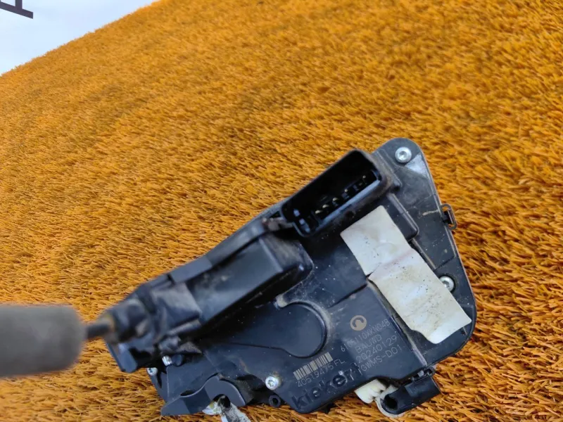 Замок двери