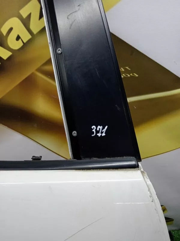 Дверь BMW 3-Series 2006 41007203648 E90, задняя правая