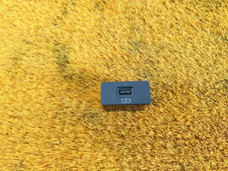 Разъем USB