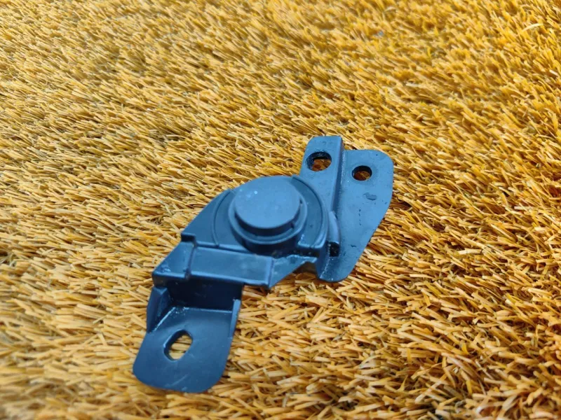 Заглушка бампера