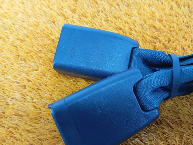 Ответная часть ремня безопасности