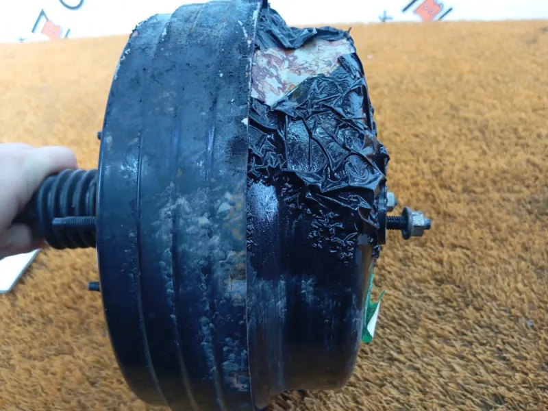 Усилитель тормозов